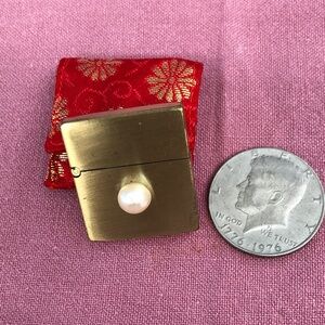 Vintage mini lighter